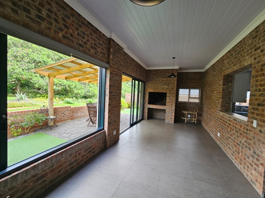 2 Bedroom Property for Sale in Stilbaai Wes Western Cape